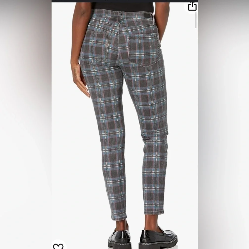 Paige size 25 Hoxton Ankle Black Atlantic Titan plaid jeans